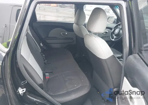 2016 Kia Soul z USA, uszkodzony, nr VIN KNDJN2A21G7284175
